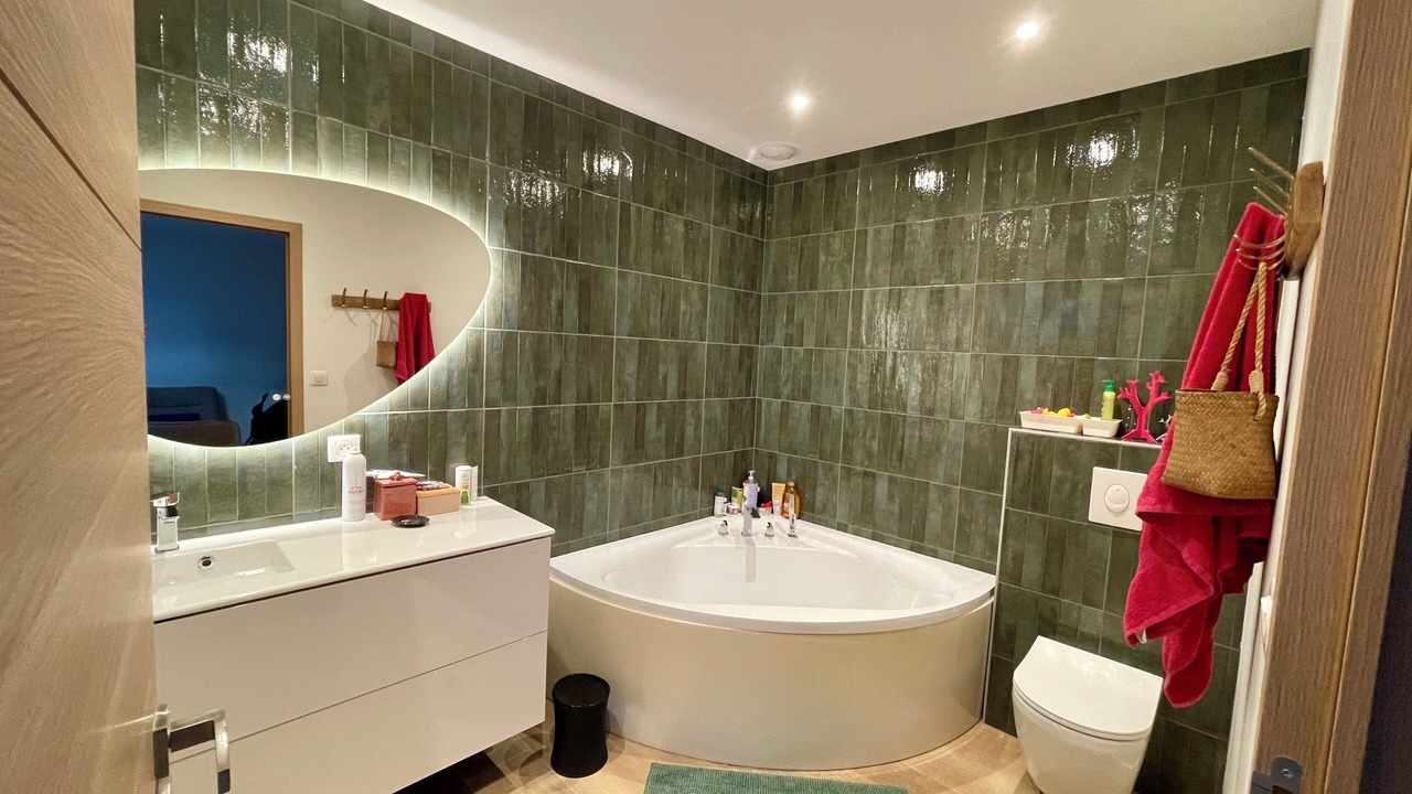 Photo of Bathroom in Eguilles