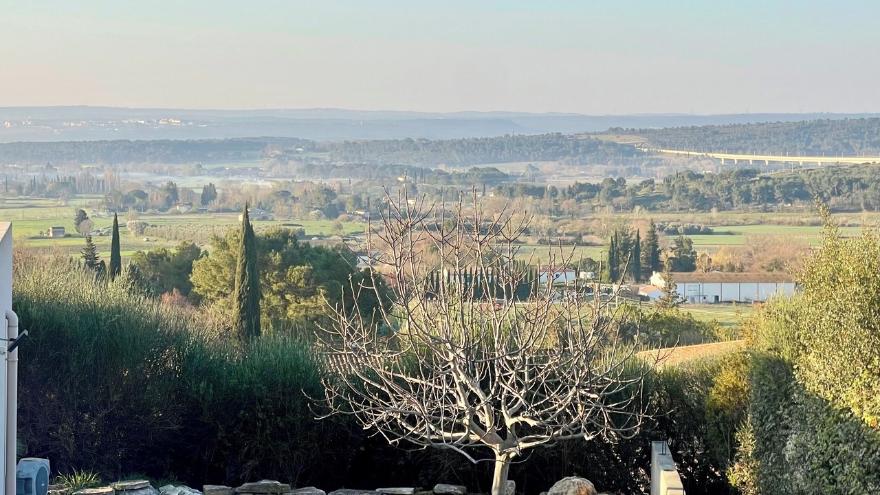 Photo of Others in Eguilles