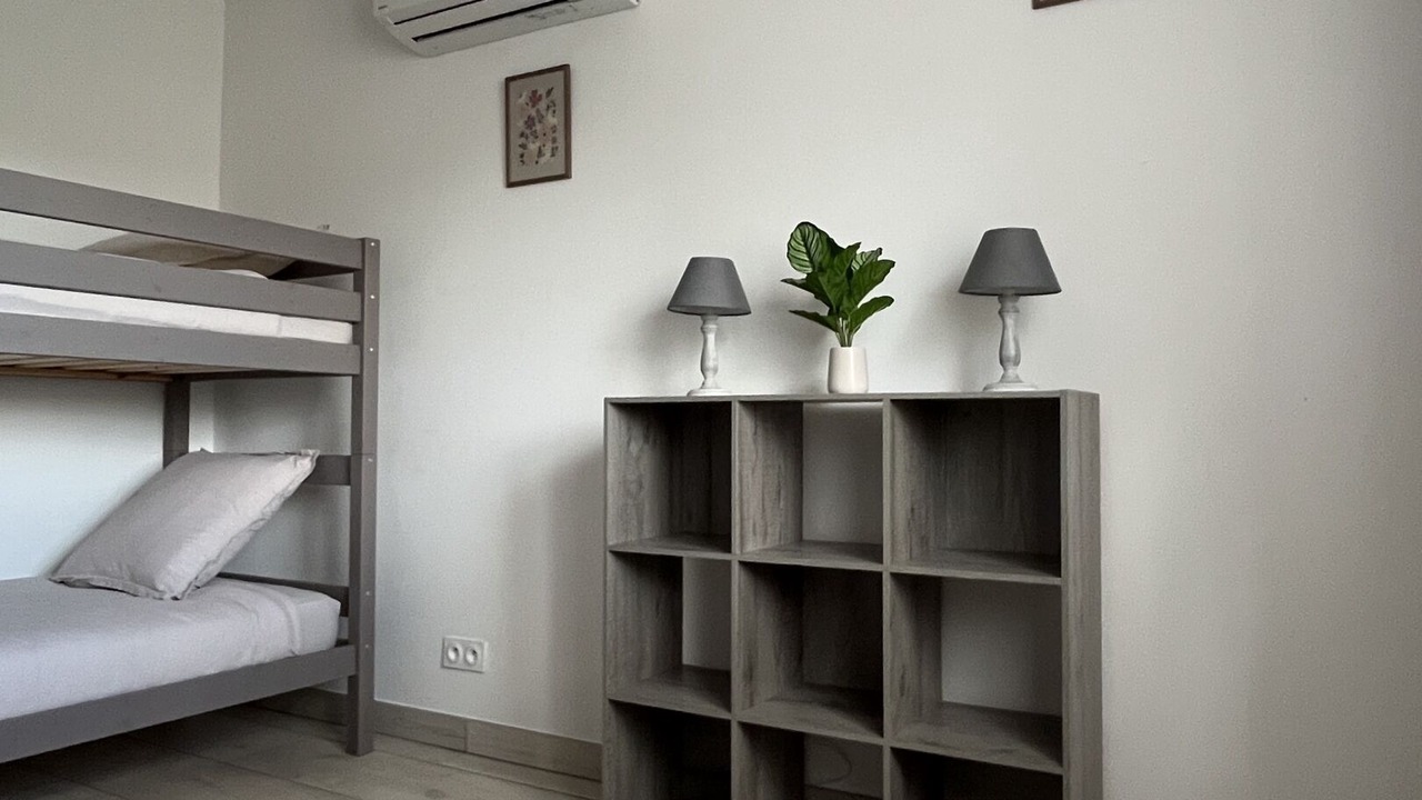 Photo of Bedroom in Esparron-de-Verdon