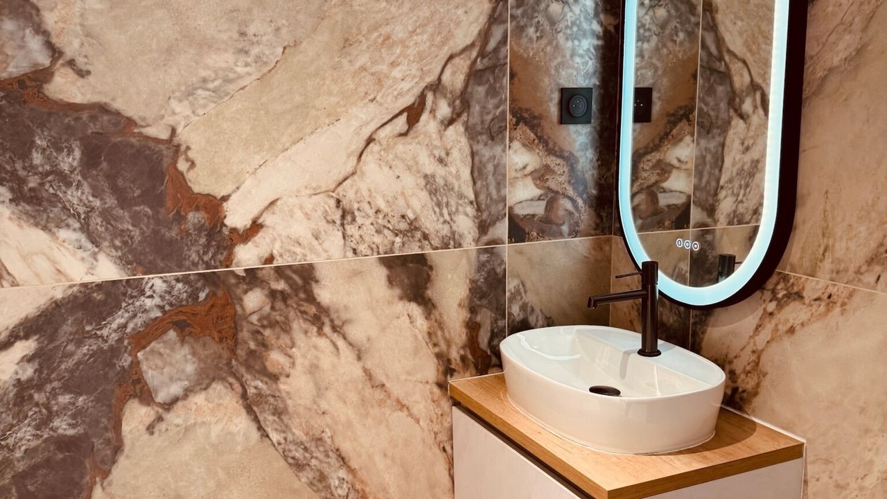 Photo of Bathroom in Chateauneuf-les-Martigues