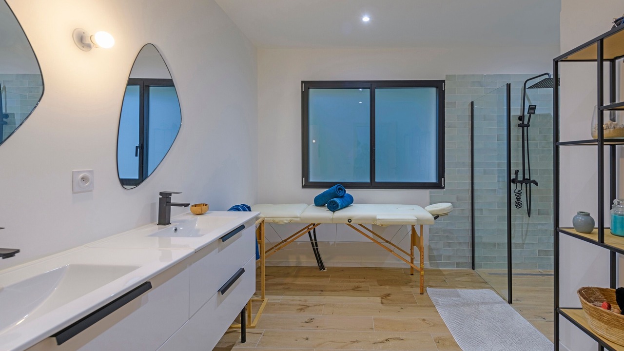 Photo of Bathroom in Ners