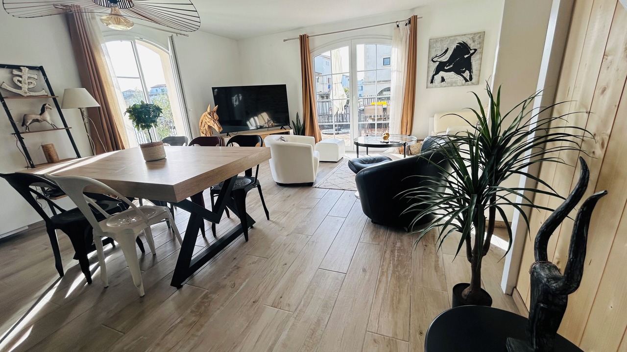 Photo of Livingroom in Aigues-Mortes