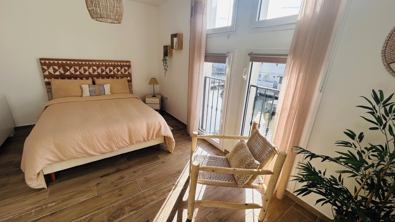 Photo of Bedroom in Aigues-Mortes