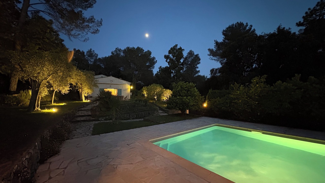 Photo of Outdoor in Roquefort-les-Pins