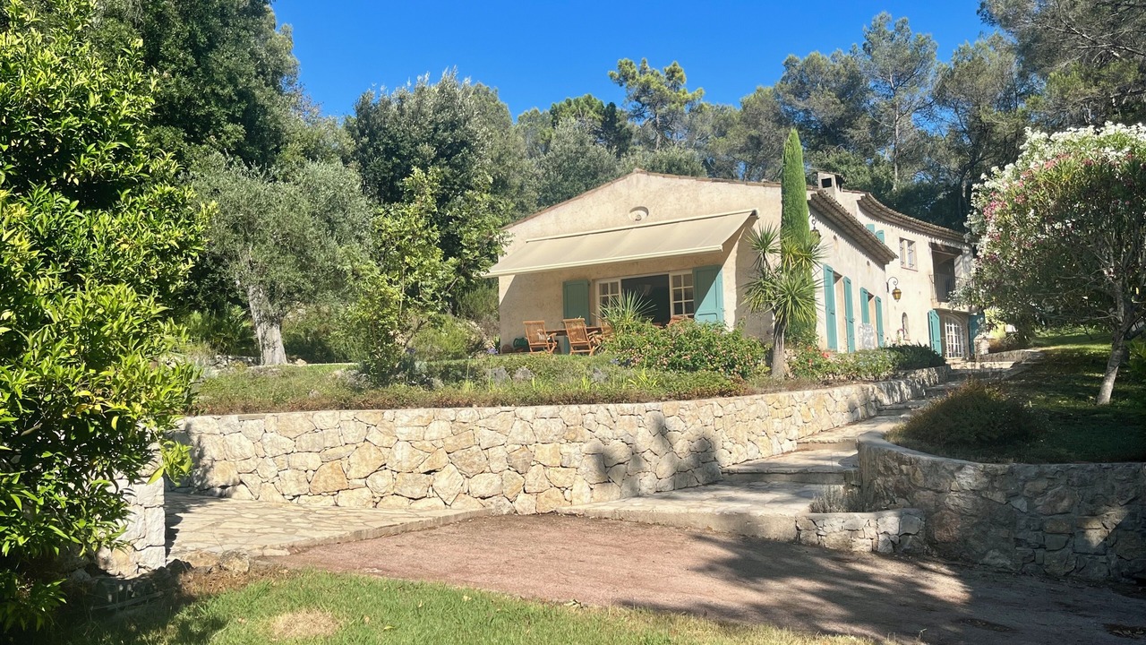 Photo of Outdoor in Roquefort-les-Pins