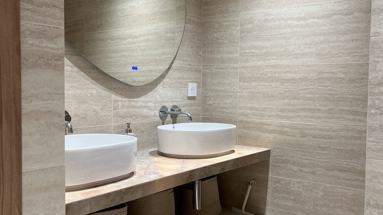 Photo of Bathroom in Contes