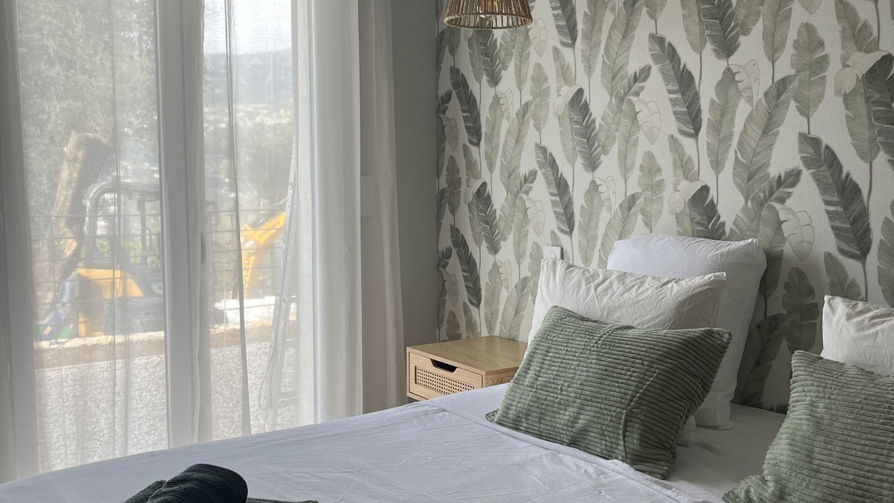 Photo of Bedroom in Contes