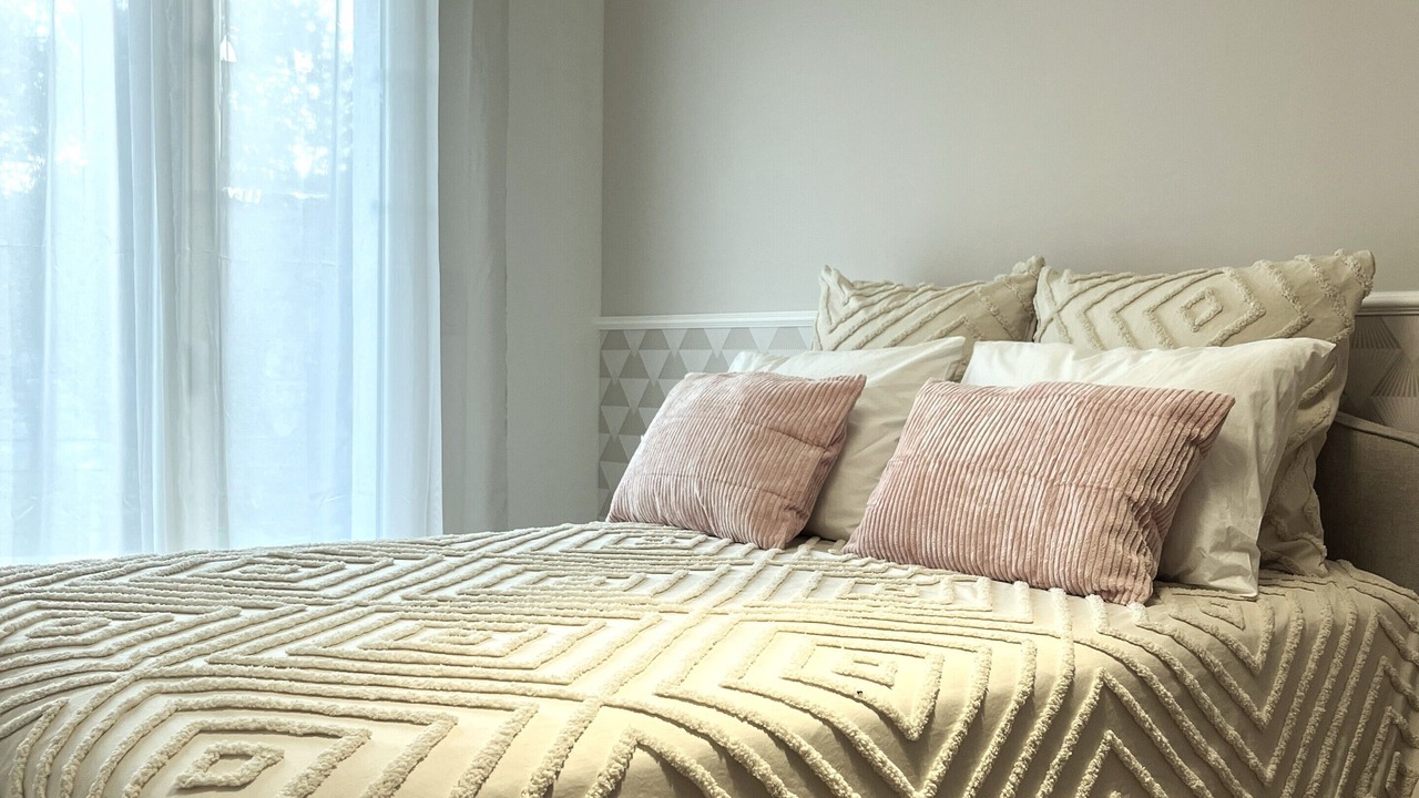 Photo of Bedroom in Contes