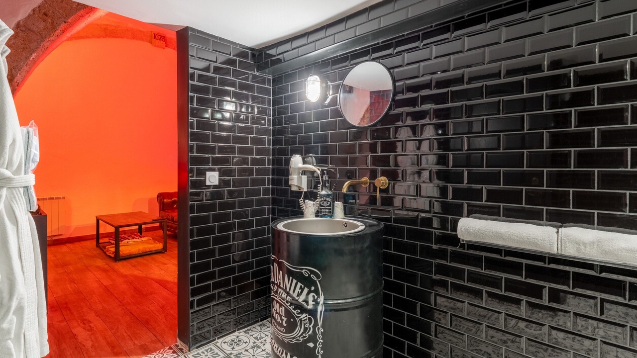 Photo of Bathroom in Salon-de-Provence