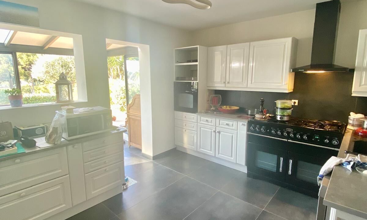 Photo of Kitchen in La Cadiere-d'Azur