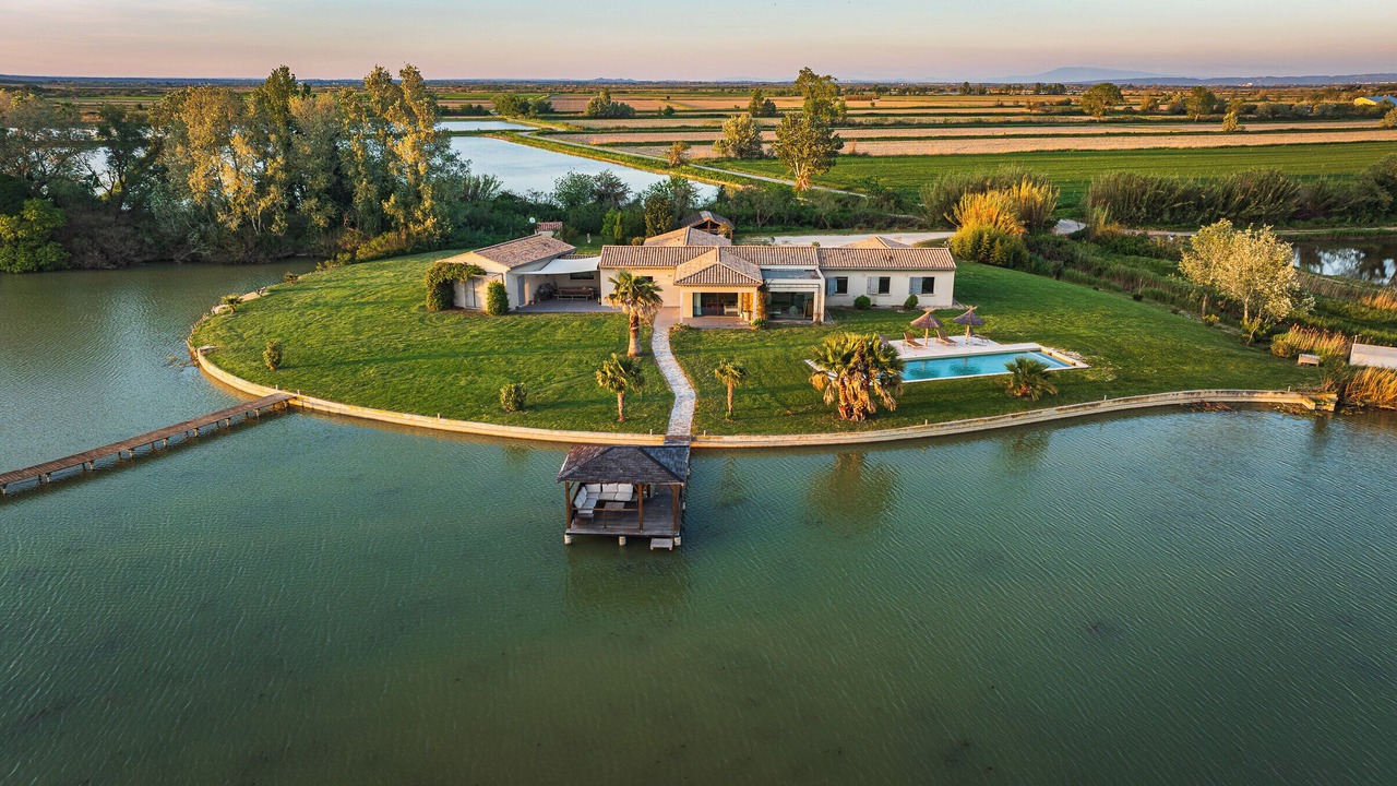 Photo of Outdoor in Albaron
