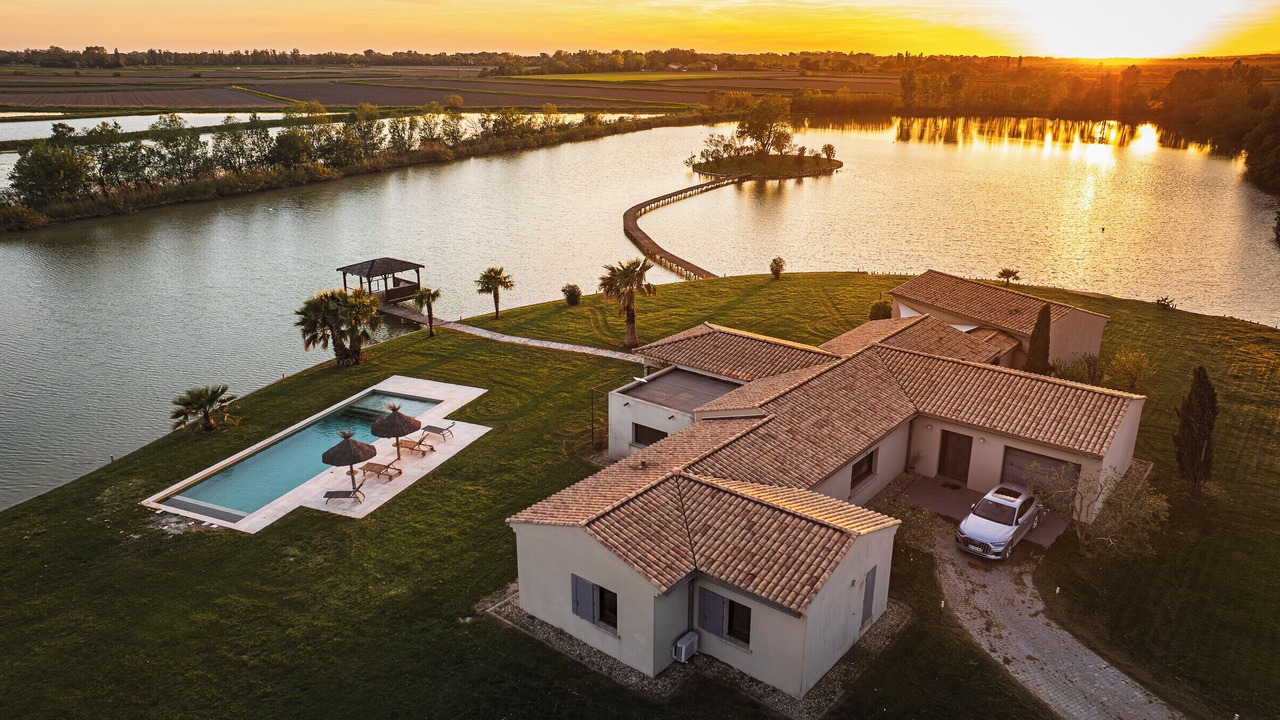 Photo of Outdoor in Albaron