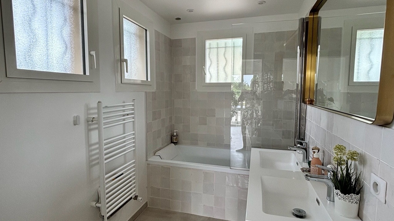 Photo of Bathroom in Aix-en-Provence