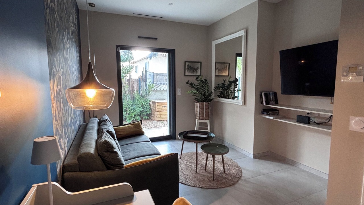 Photo of Livingroom in Eguilles