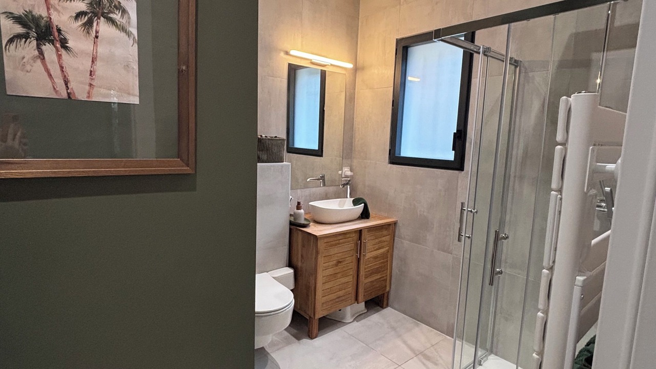 Photo of Bathroom in Eguilles