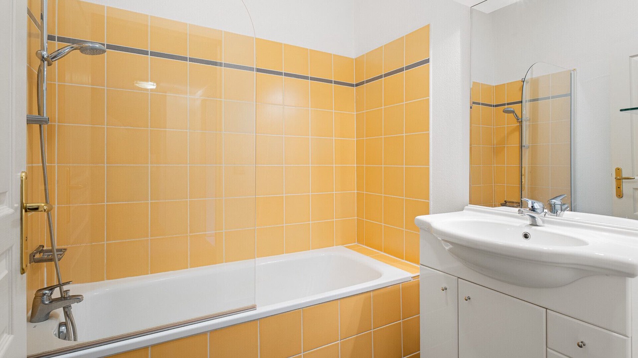 Photo of Bathroom in Grasse