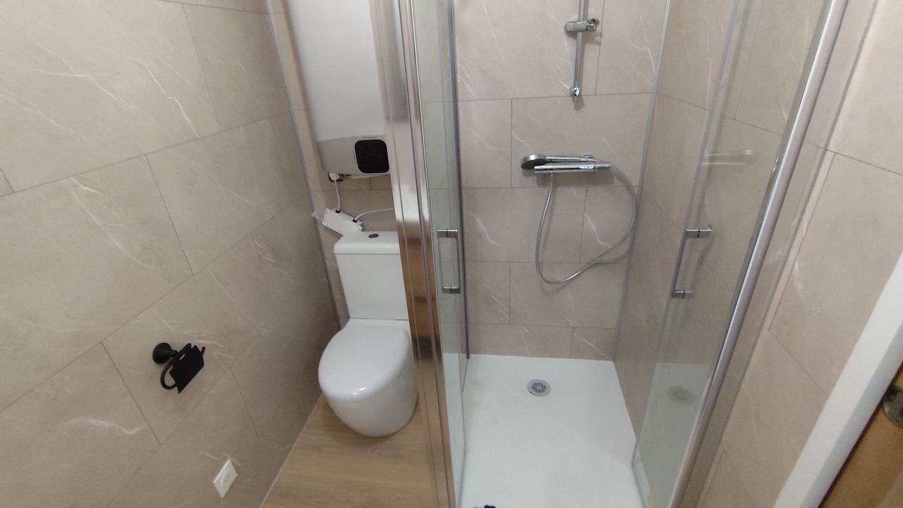Photo of Bathroom in Caissargues