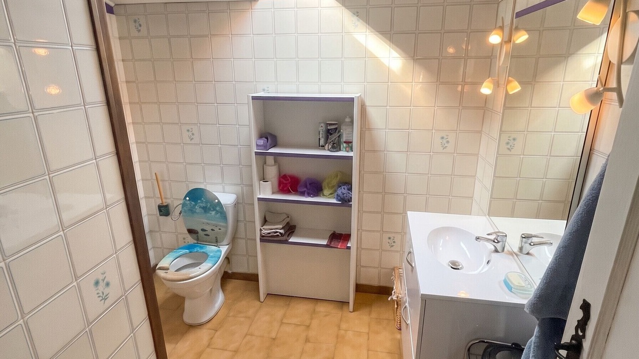 Photo of Bathroom in Courthezon
