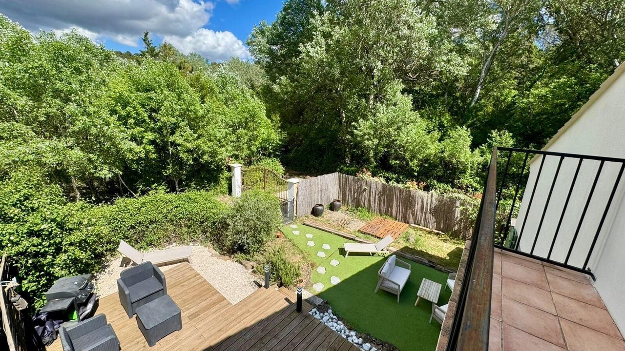 Photo of Outdoor in Fuveau