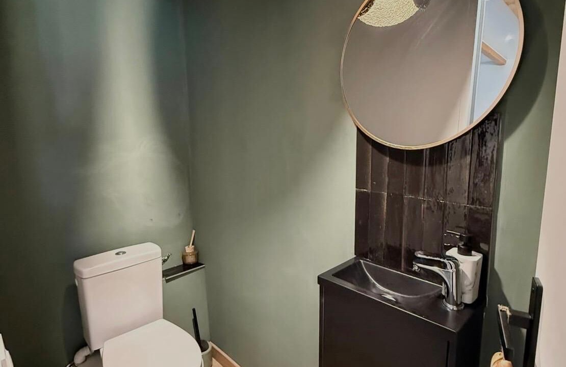 Photo of Bathroom in Fuveau