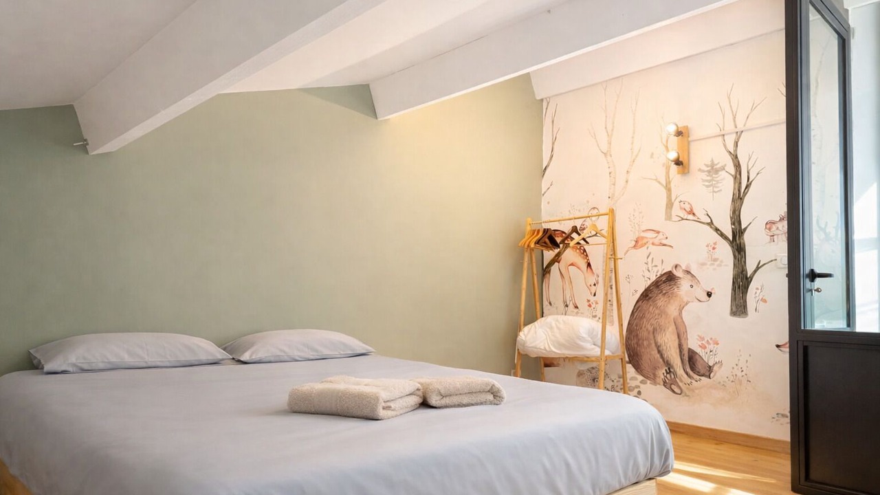 Photo of Bedroom in Fuveau