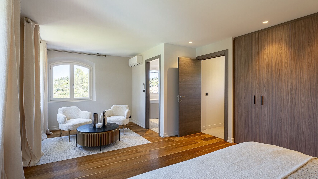 Photo of Bedroom in Mougins