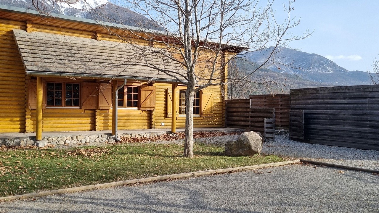 Photo of Outdoor in Chateauroux-les-Alpes