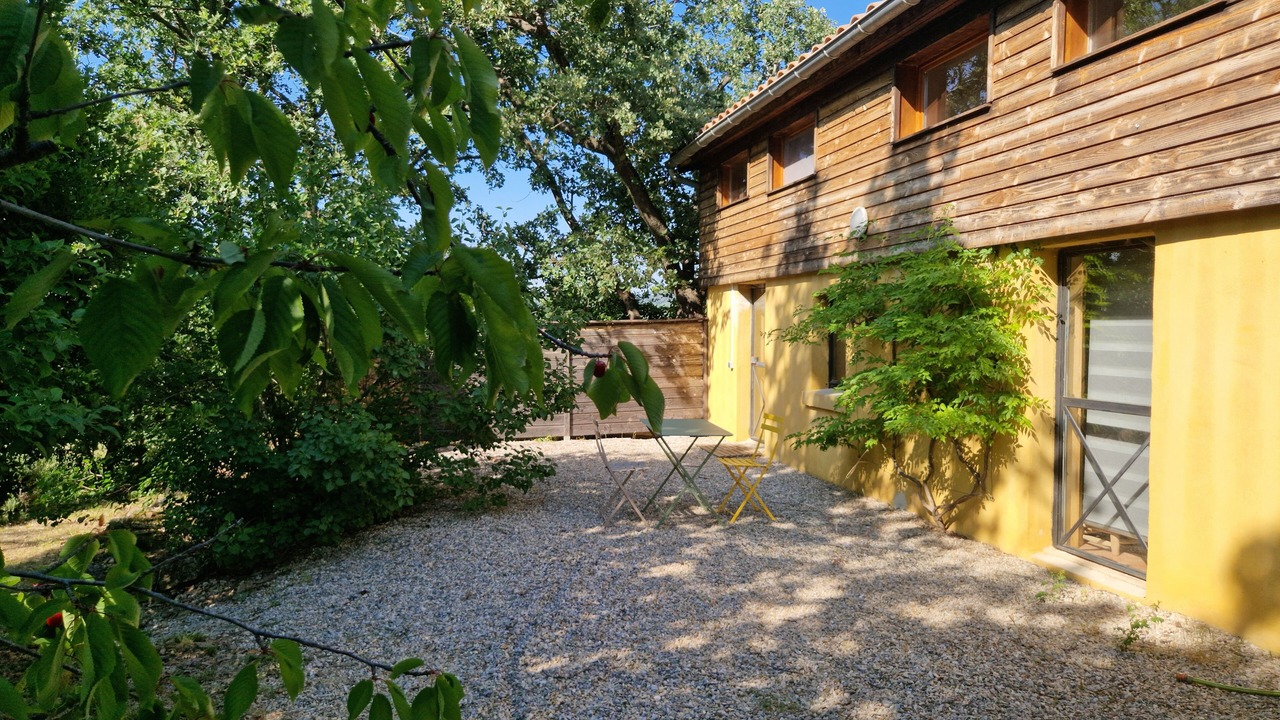 Photo of Patio Balcony in Soumont
