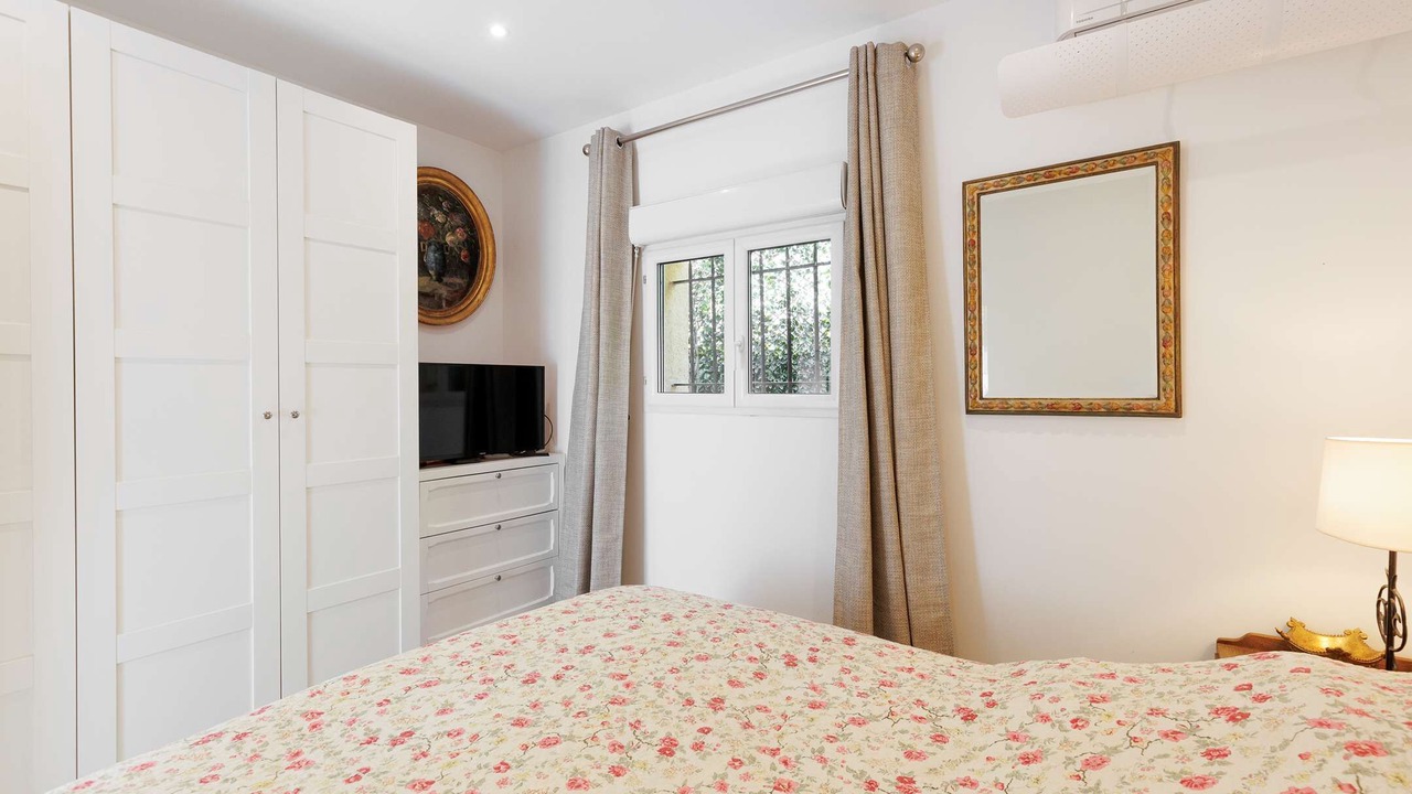 Photo of Bedroom in Mougins