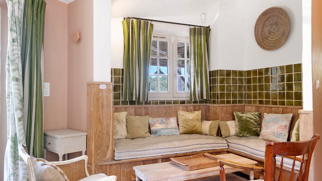 Photo of Livingroom in Les Maillans