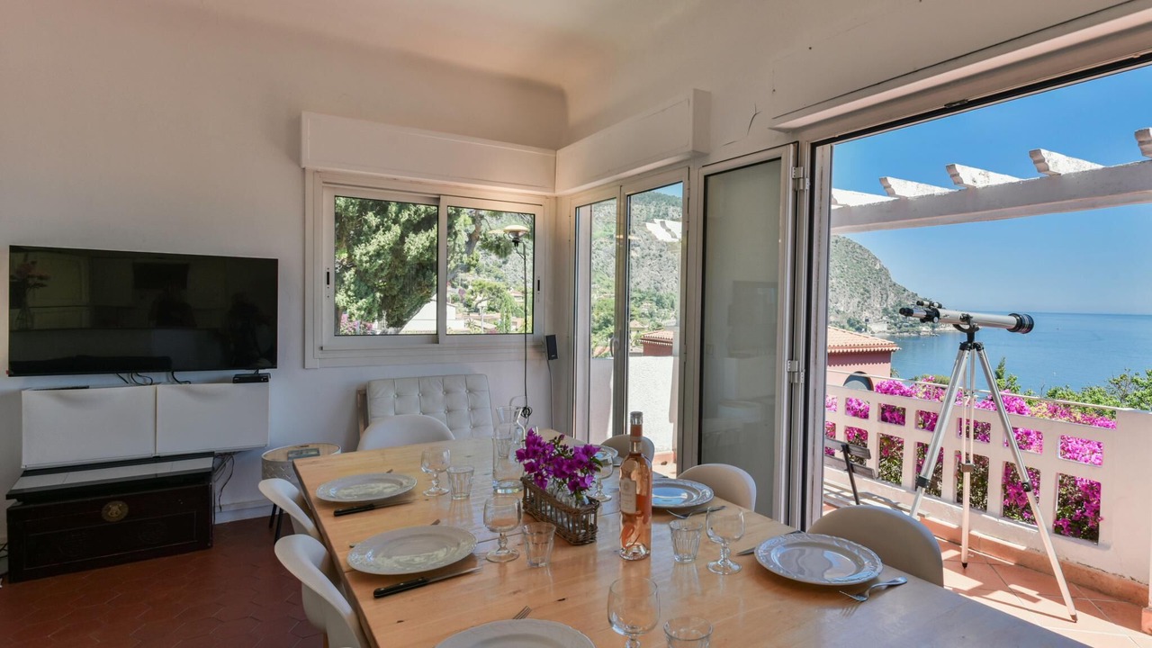 Photo of Others in Eze