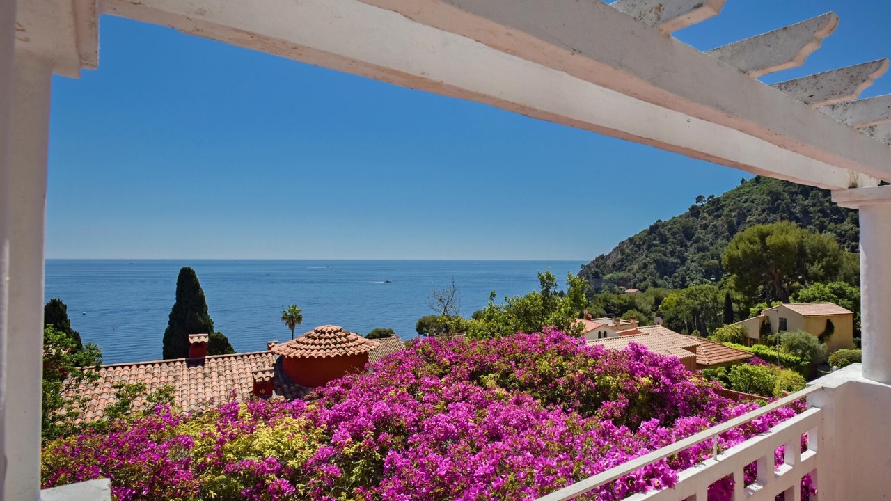 Photo of Others in Eze