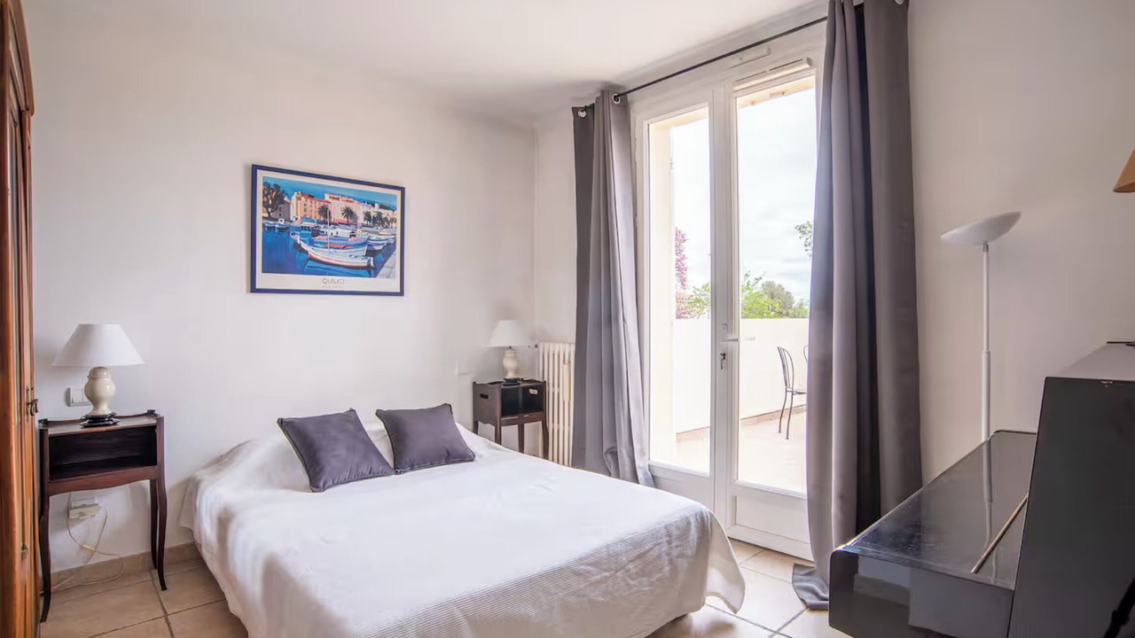 Photo of Bedroom in La Garde