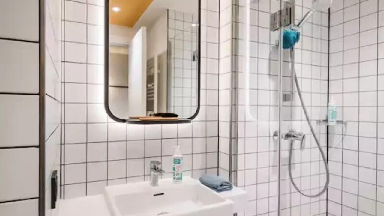 Photo of Bathroom in Saint-Martin-de-Crau