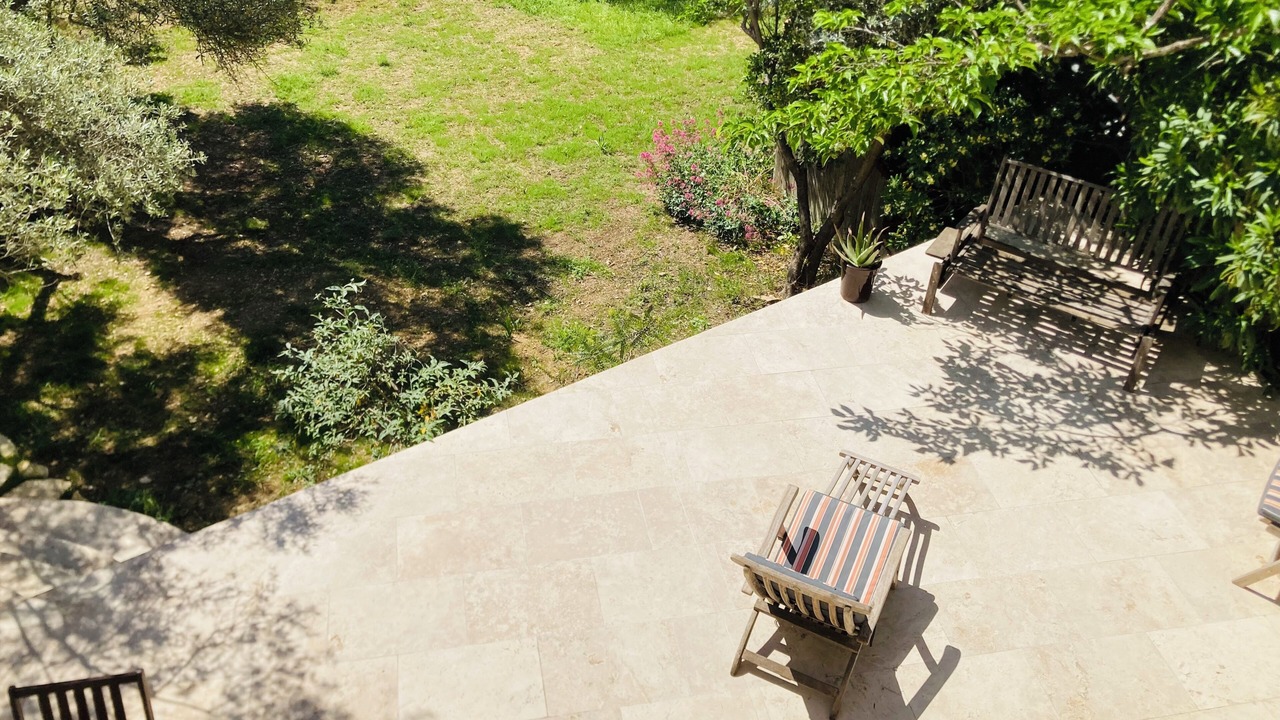 Photo of Patio Balcony in Gemenos