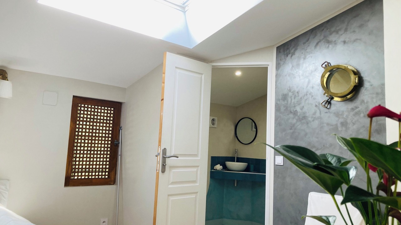 Photo of Bedroom in Gemenos