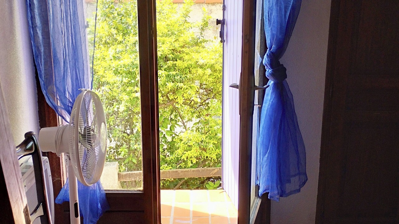Photo of Bedroom in Gemenos