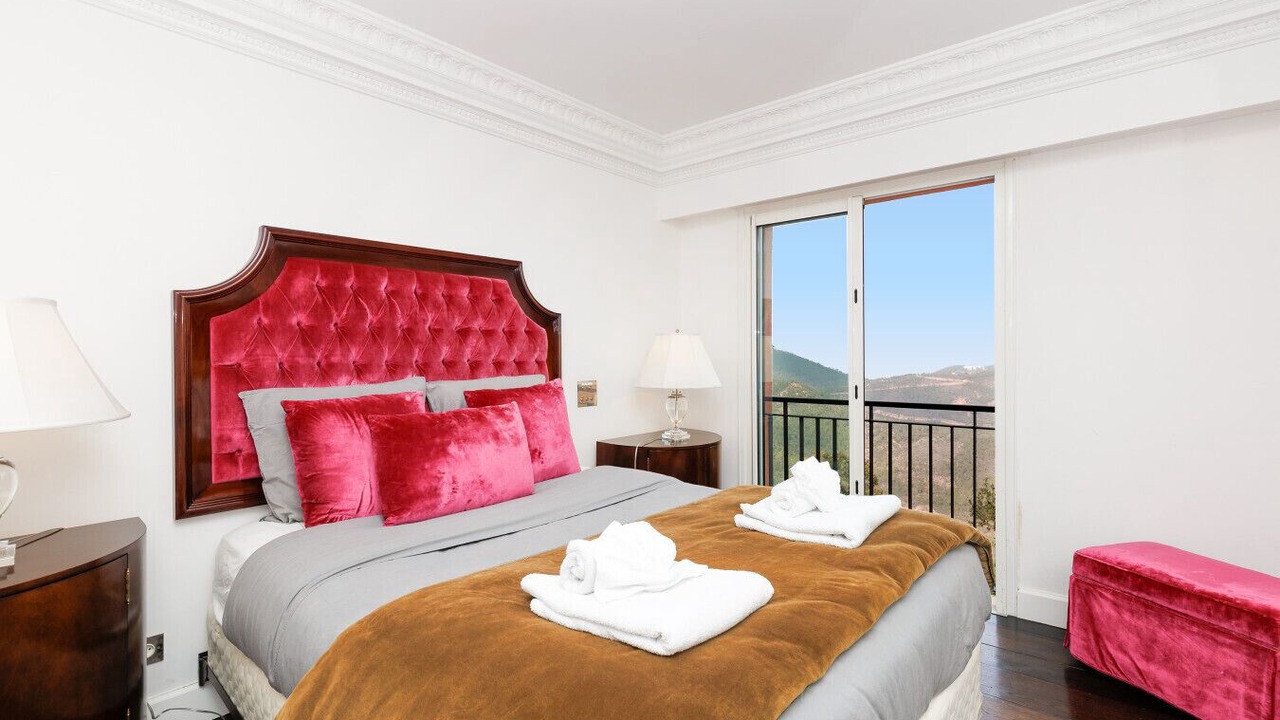 Photo of Bedroom in Espero-Pax