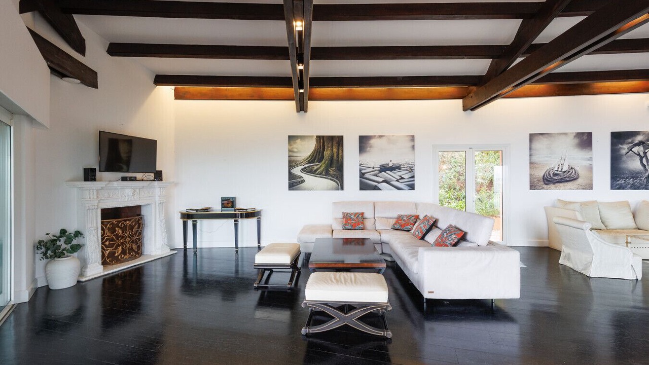 Photo of Livingroom in Espero-Pax