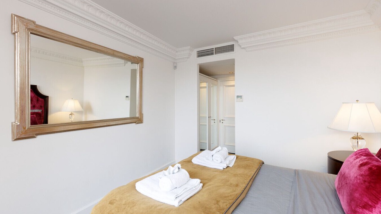 Photo of Bedroom in Espero-Pax