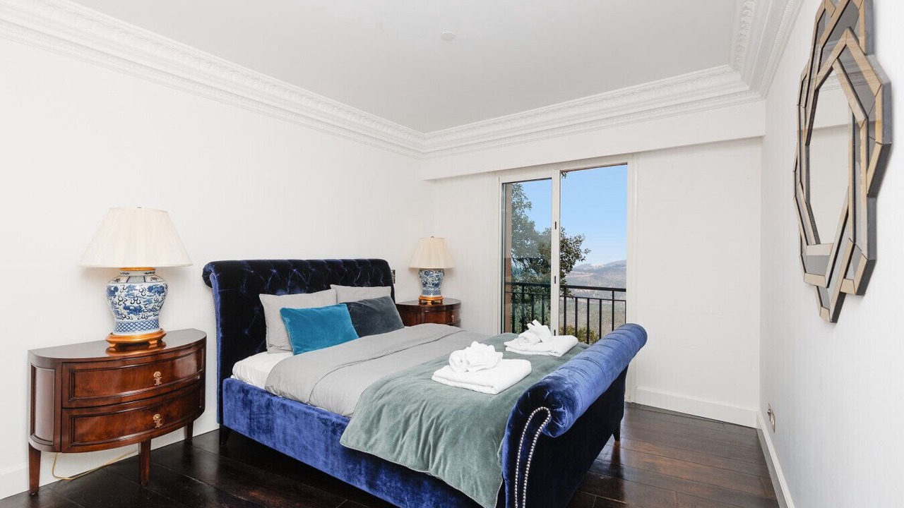 Photo of Bedroom in Espero-Pax