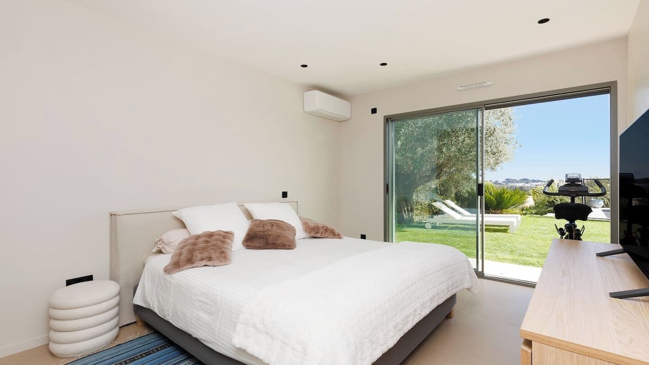 Photo of Bedroom in Mougins