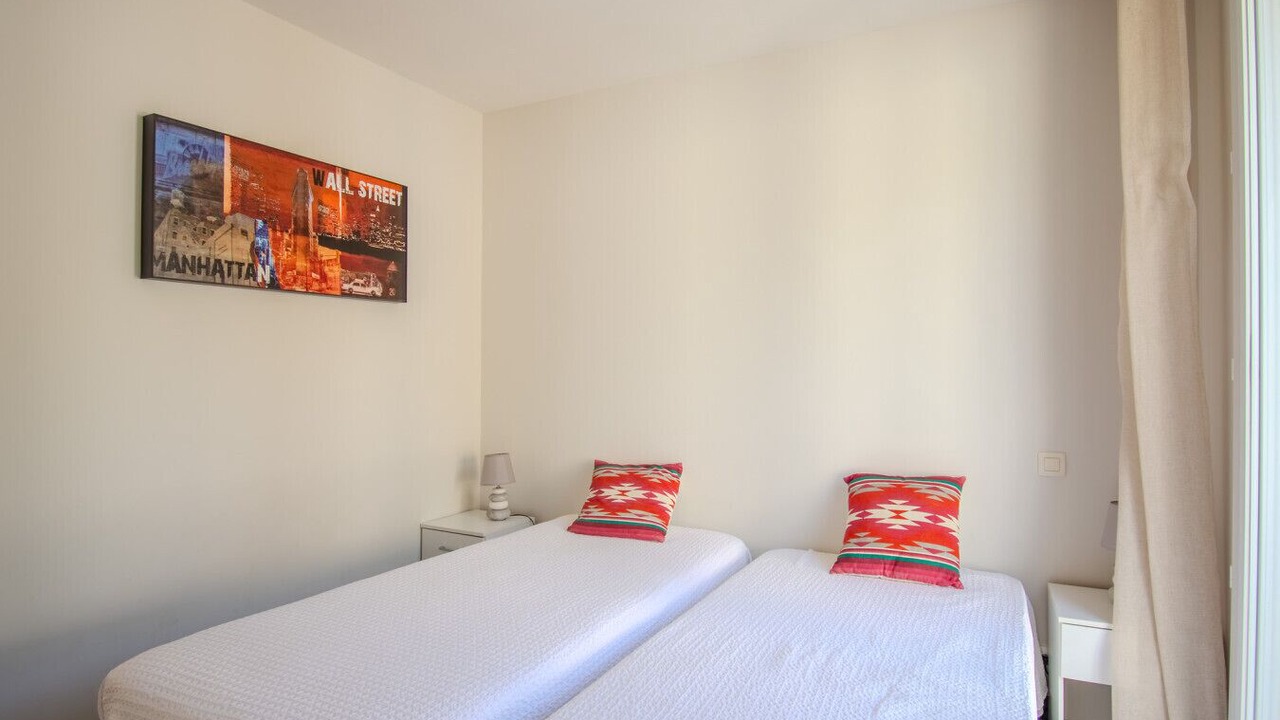Photo of Bedroom in Sainte-Maxime - Saint-Tropez
