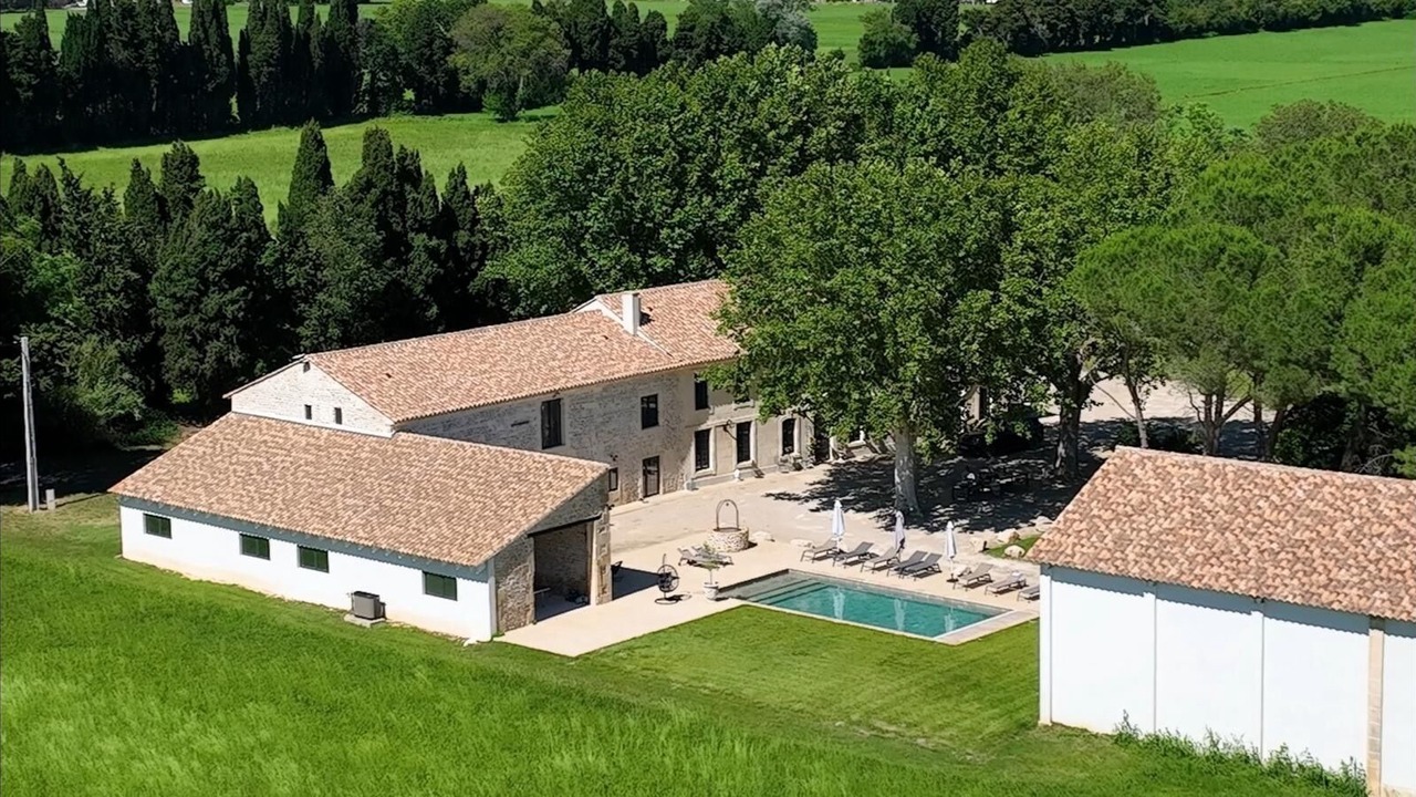 Photo of Outdoor in Arles