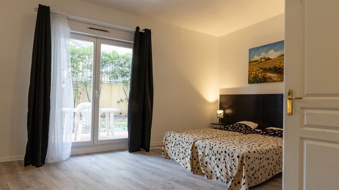 Photo of Bedroom in Grasse