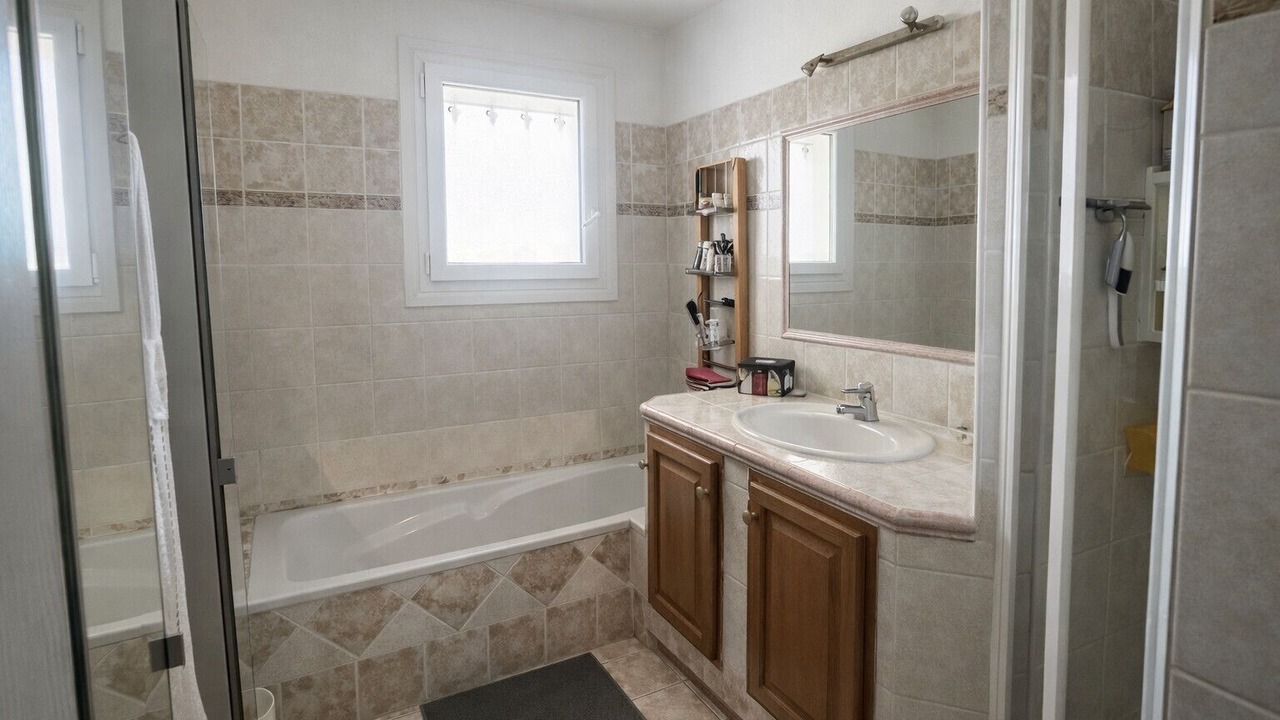 Photo of Bathroom in Lorgues