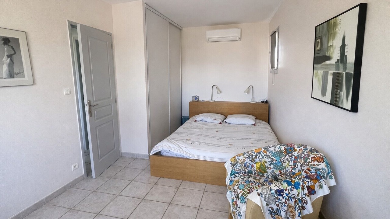 Photo of Bedroom in Lorgues