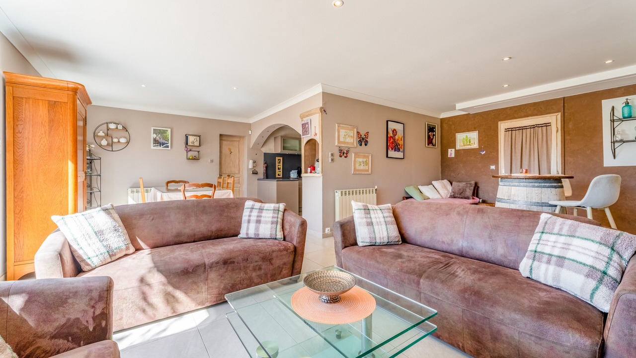 Photo of Livingroom in Maillane