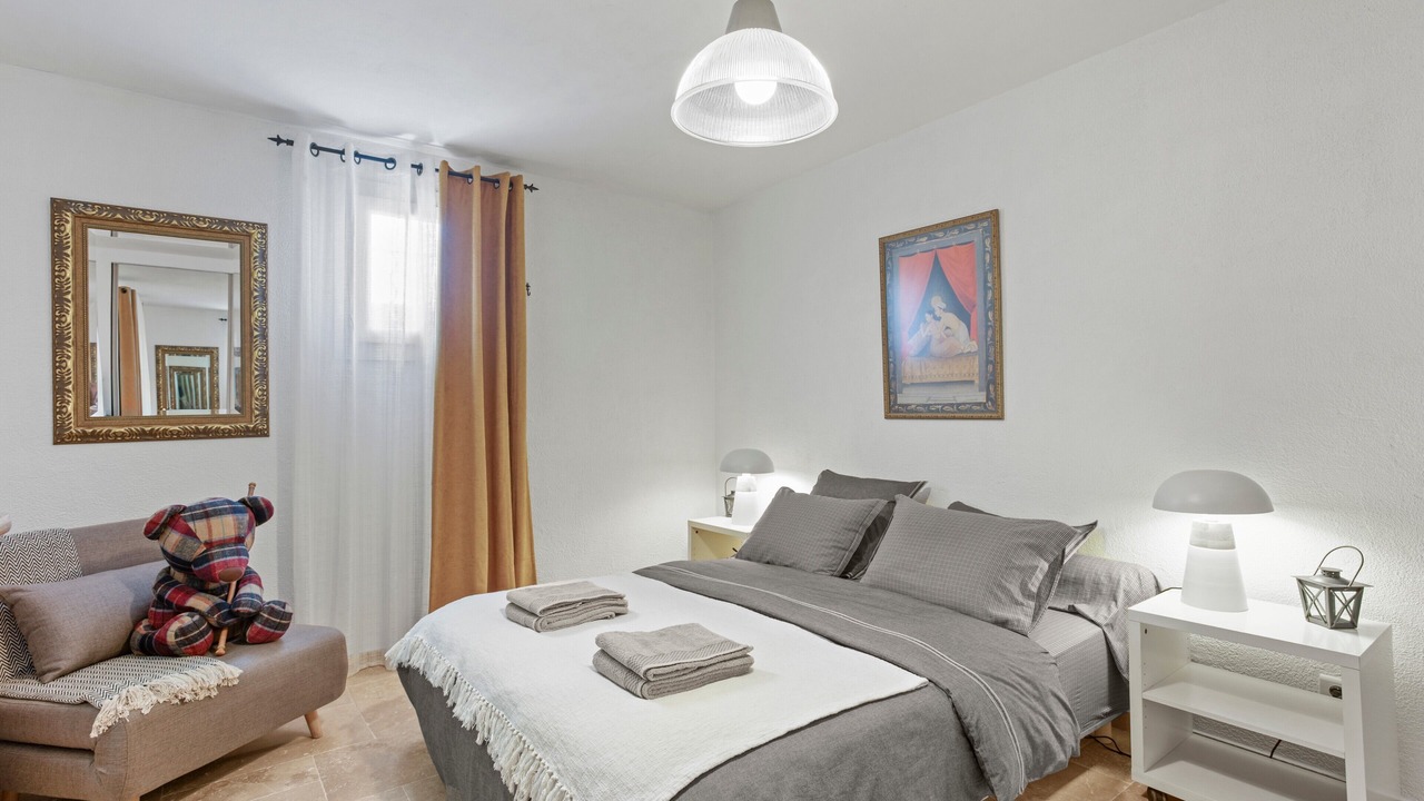 Photo of Bedroom in Taradeau
