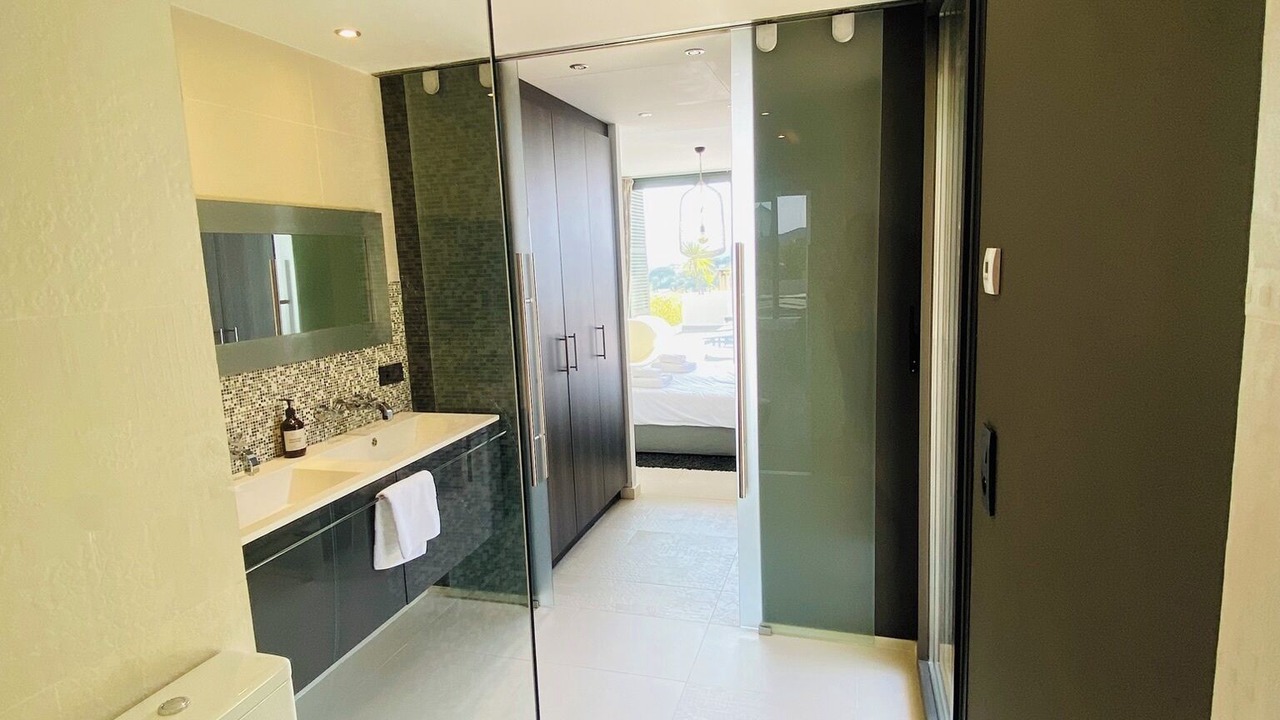 Photo of Bathroom in Cavalaire-sur-Mer